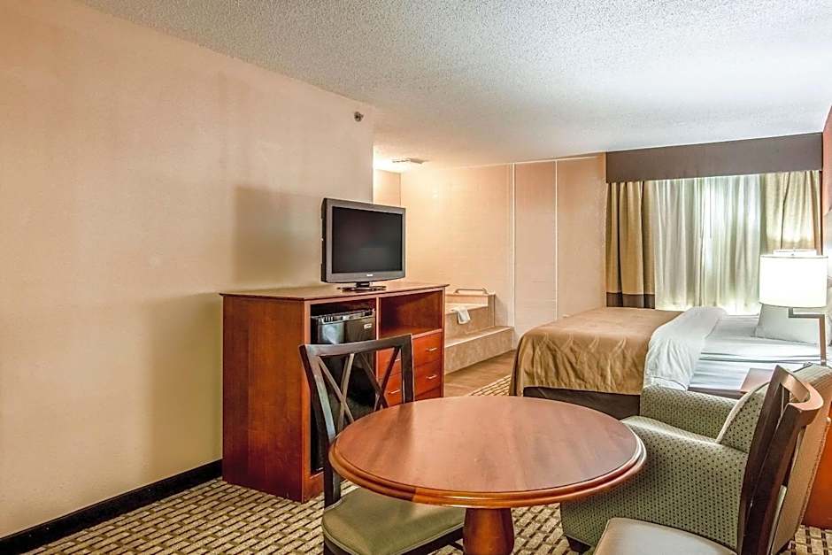 Country Inn & Suites By Radisson, Muskegon, MI