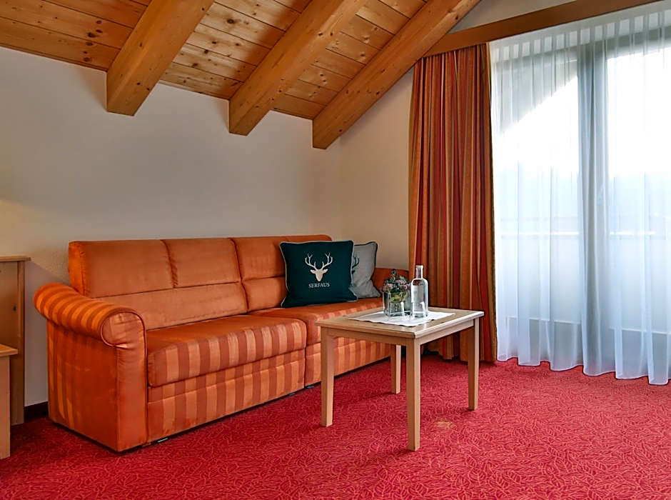 Noldis Hotel