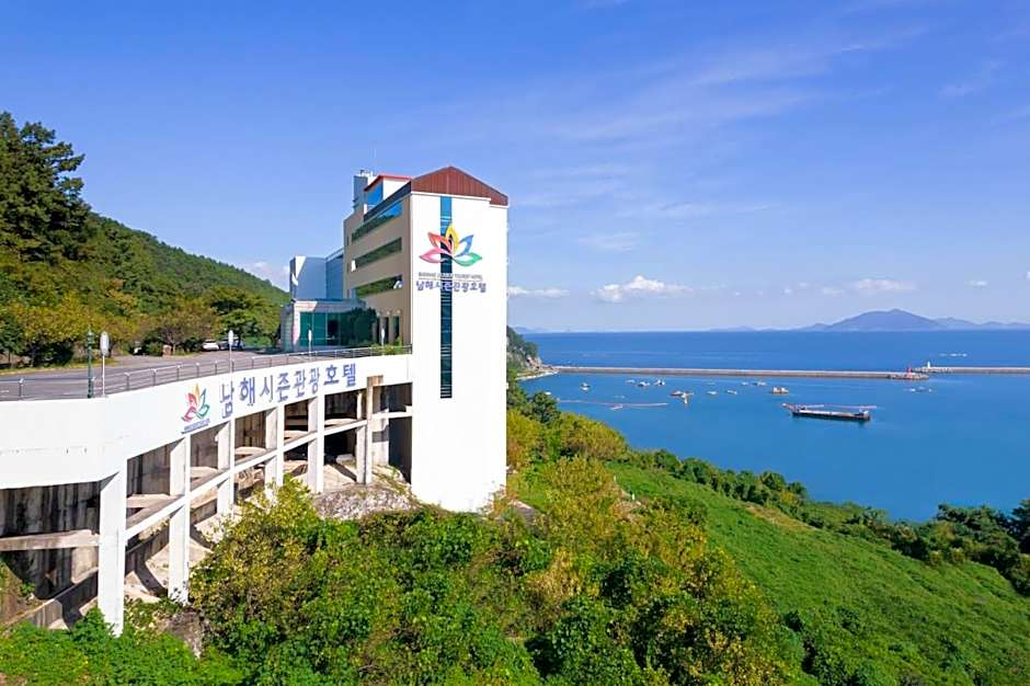 Namhae Season Hotel