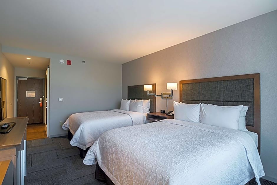 Hampton Inn By Hilton Chicago North-Loyola Station, Il