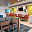 Holiday Inn Express Hotel and Suites Stevens Point