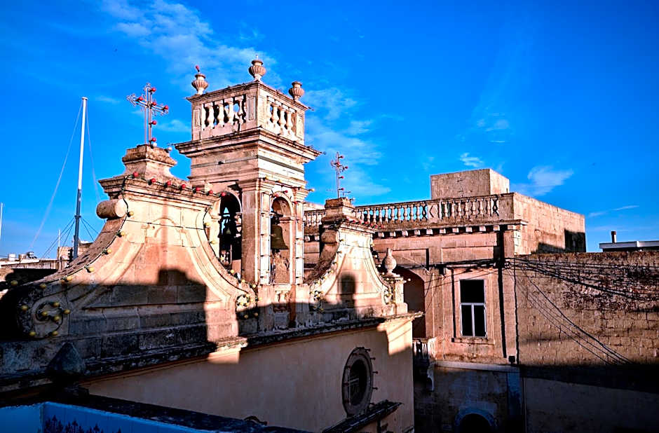 Chapel 5 Boutique Suites B&B