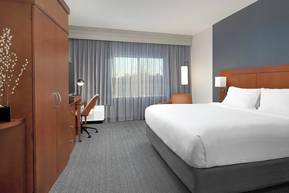 Courtyard By Marriott Little Rock North