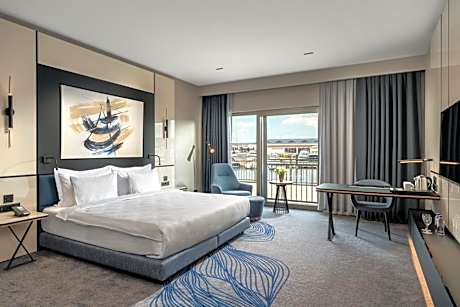 Standard King Room - Disability Access