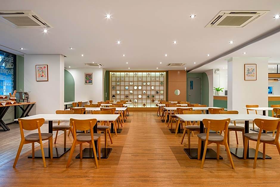 Pure Eleven Hotel Bangkok