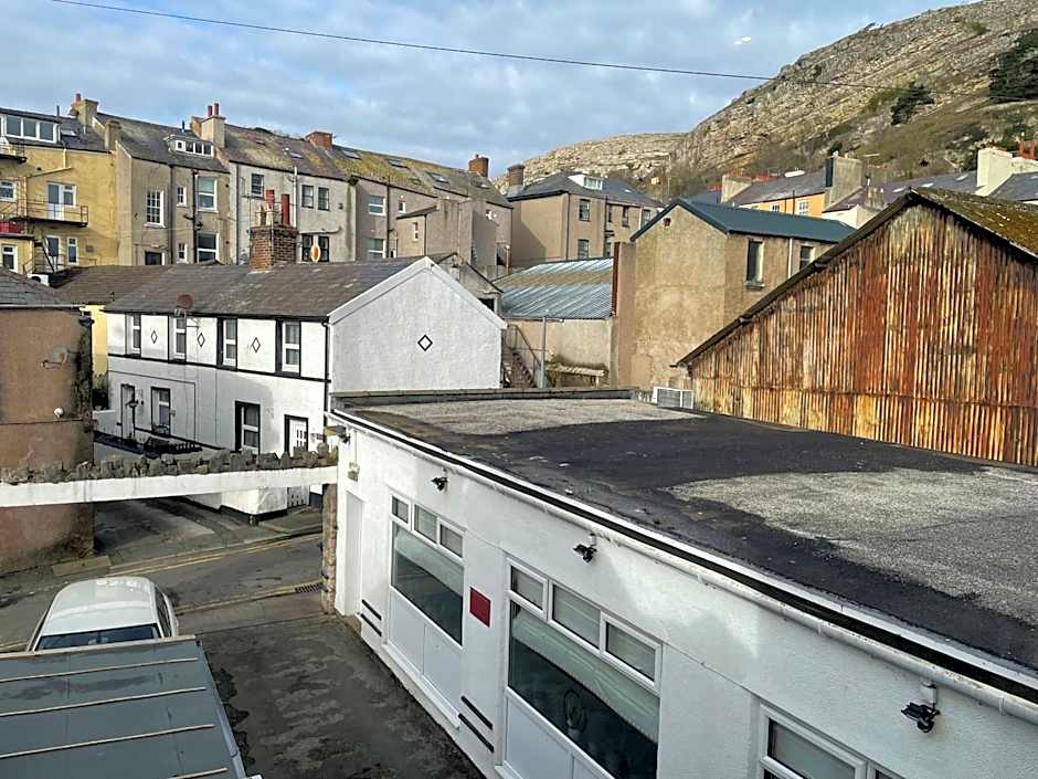 The Wildings Hotel & Tudno's Restaurant