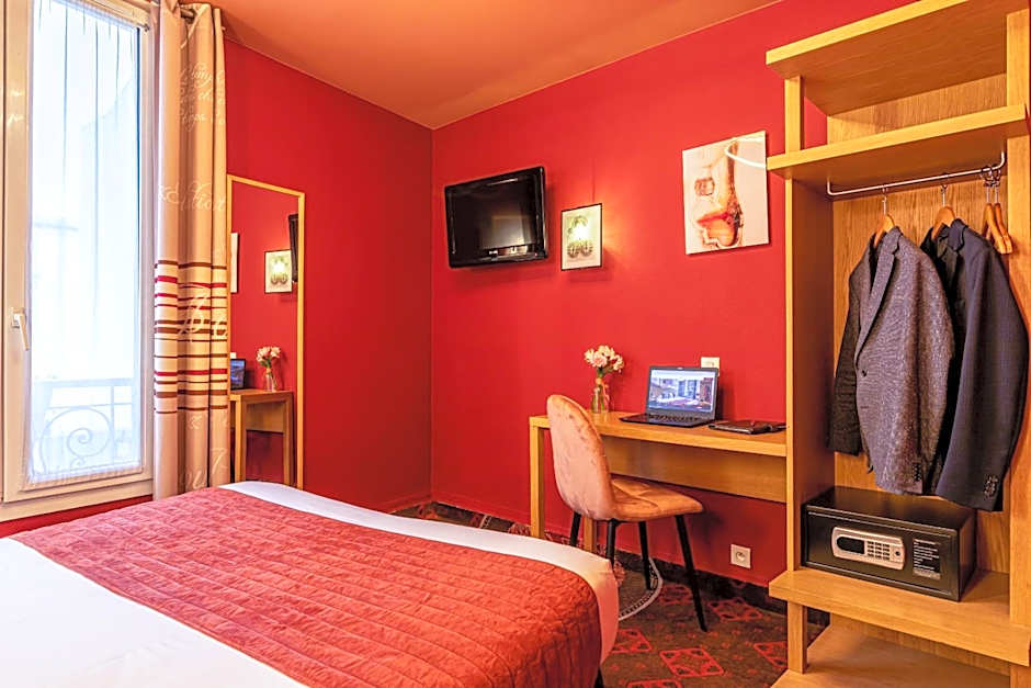 Hotel Ariane Montparnasse by Patrick Hayat