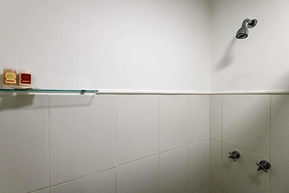 Apartamento Moderno a 300 m da Praia do Leblon