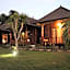 D'Muncuk Huts Lembongan