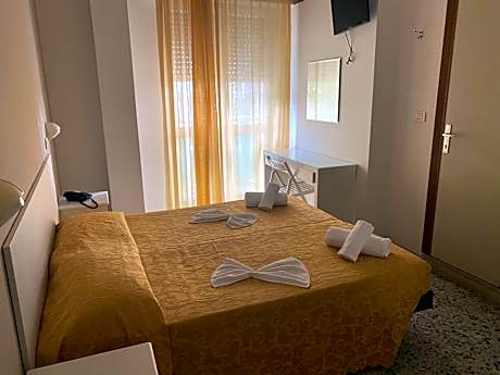 Standard Double or Twin Room with Balcony