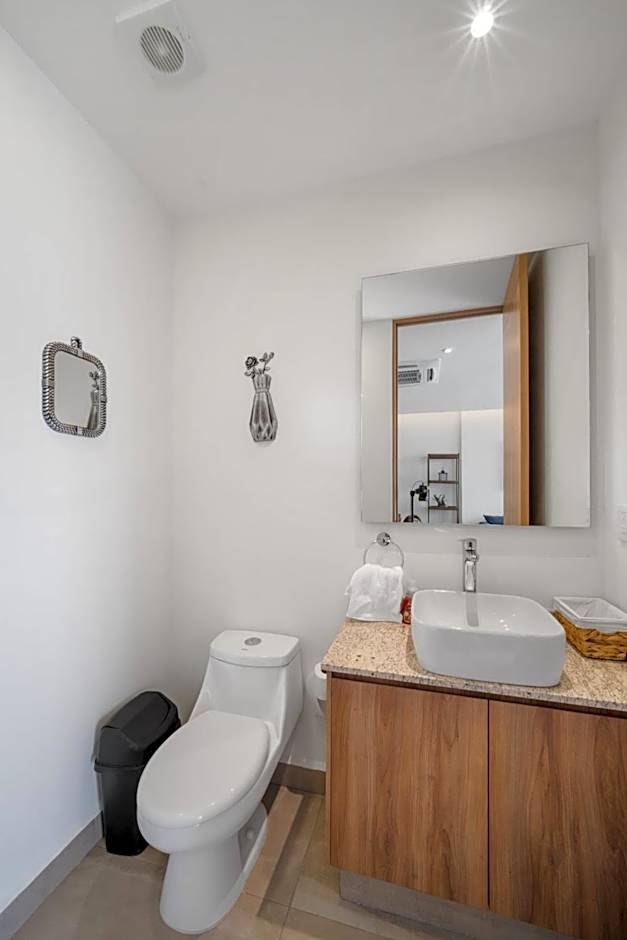 BALTIA Luxurious One Bedroom Ap