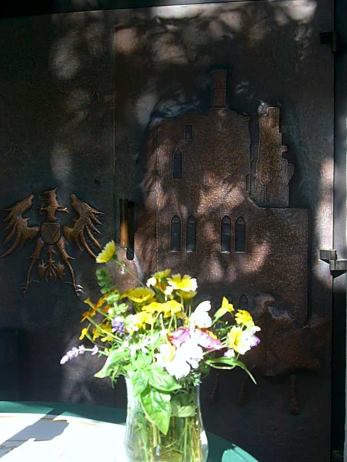 Hotel-Restaurant Burg-Ramstein