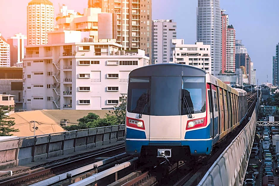 Golden Tulip Mandison Suites (SHA Plus)