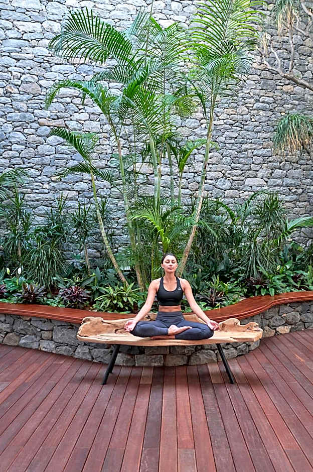 Les Suites at Cliff Bay Portobay