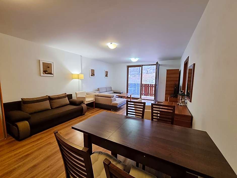 Fatrapark Apartments House 2