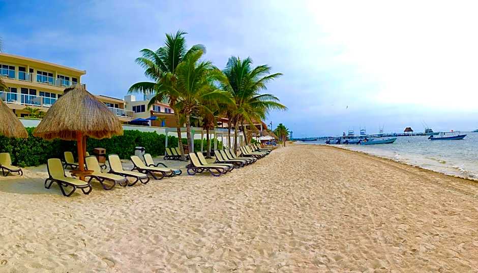 Hacienda Morelos Beachfront Hotel