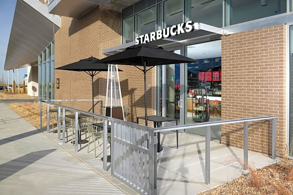 Hyatt Place Pena Station/Denver Airport
