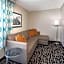 La Quinta Inn & Suites by Wyndham Atlanta Airport North