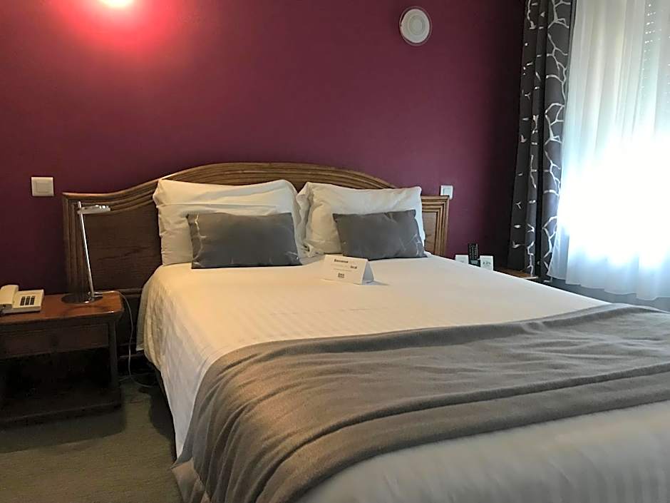 Logis Hotel & Restaurant La Paix