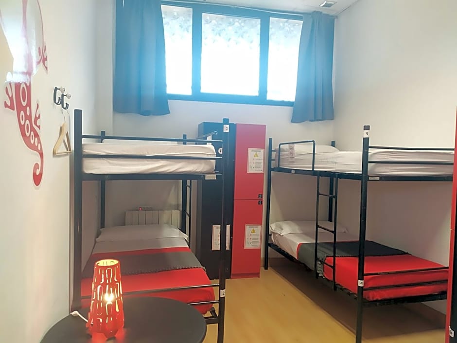 Bilbao Akelarre Hostel