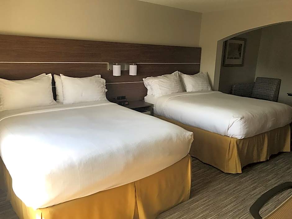 Holiday Inn Express Hotel & Suites Louisville East By IHG