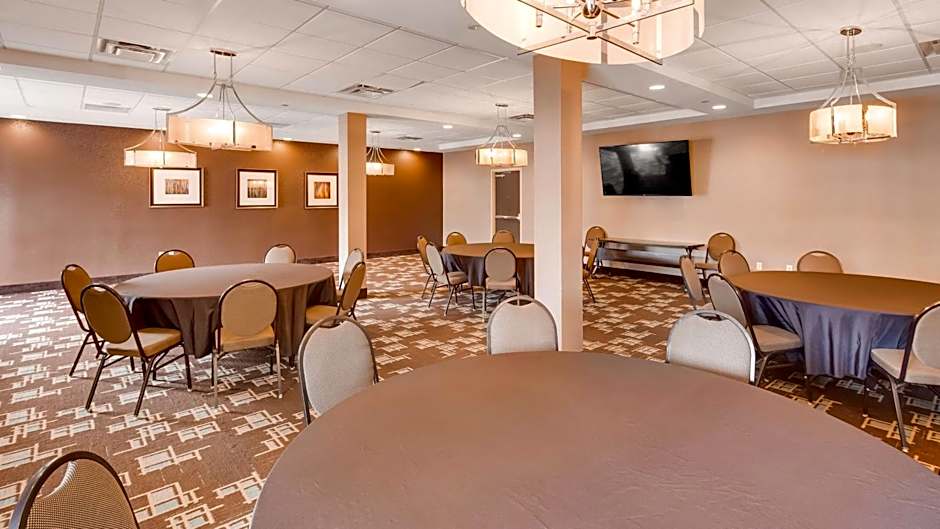 Best Western Plus Atrium Inn & Suites