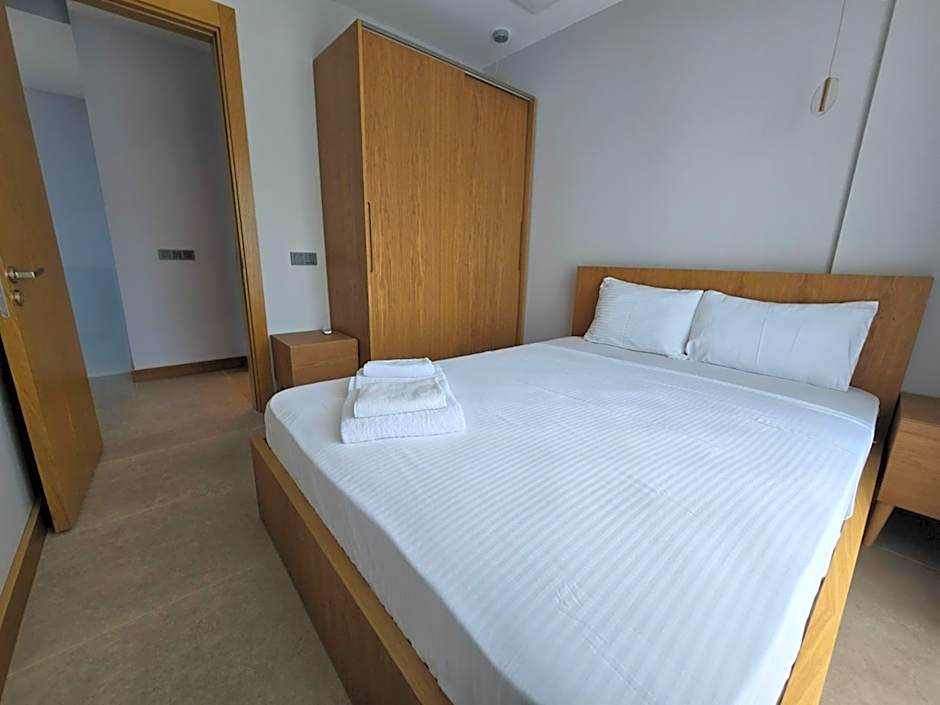 Ayayorgi süper havuzlu yeni