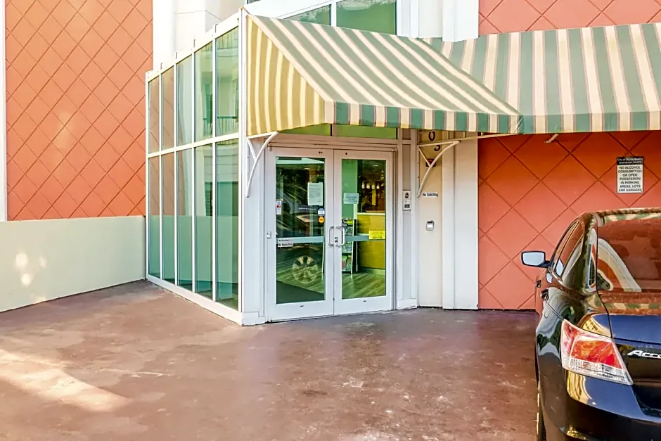 Palette Resort Myrtle Beach by OYO