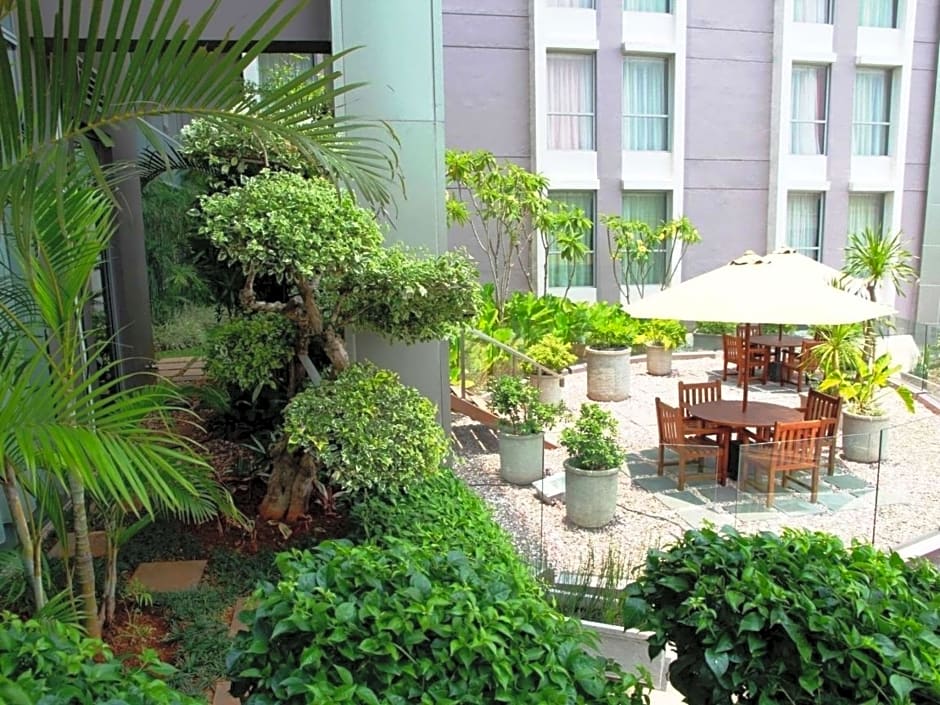 Soll Marina Hotel Serpong