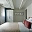 YAYS Amsterdam Salthouse Canal by Numa