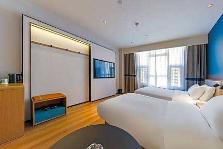 Nihao Linfen West Station Hotel