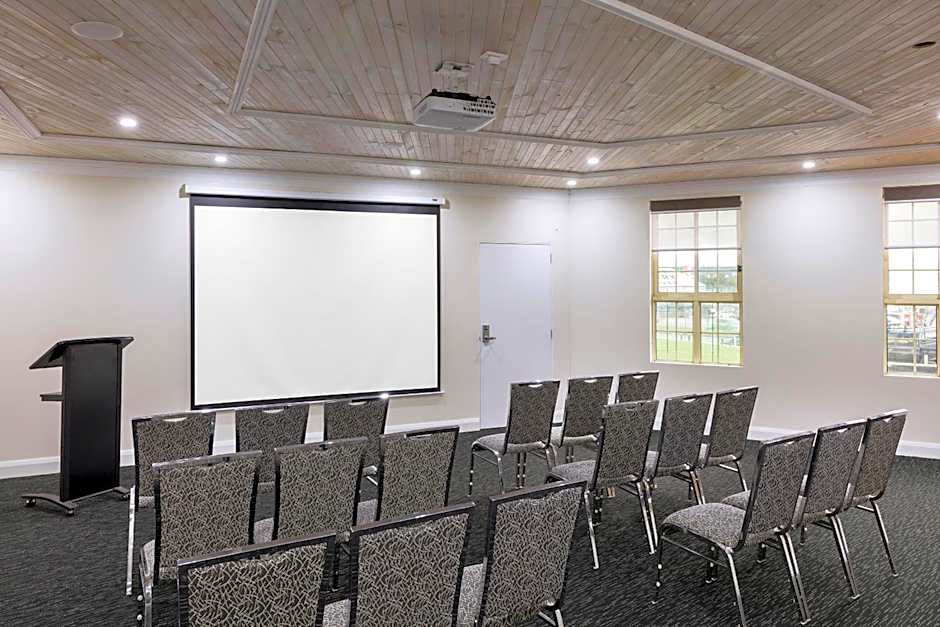 Mercure Goulburn