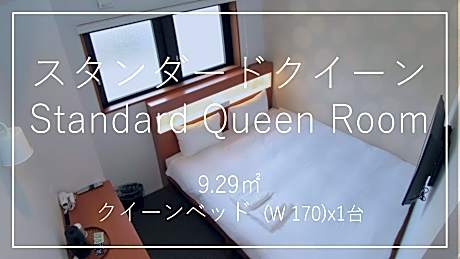 Standard Queen Room