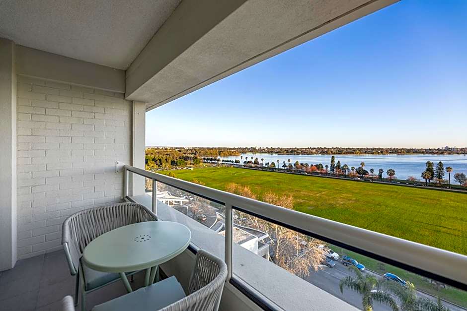Crowne Plaza Perth By IHG