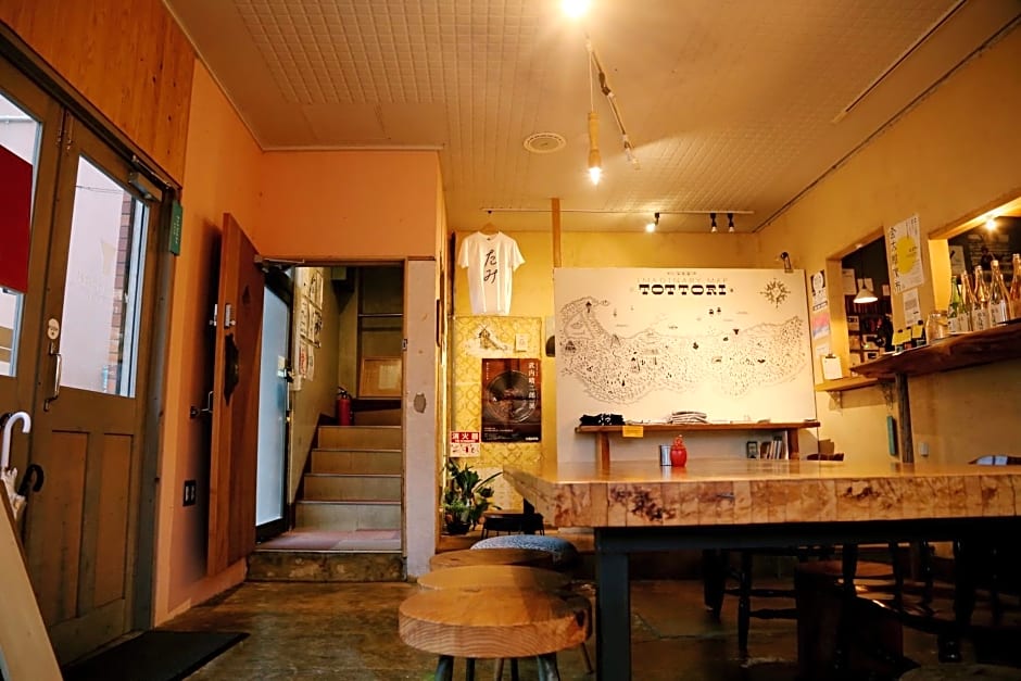 Y Pub & Hostel Tottori