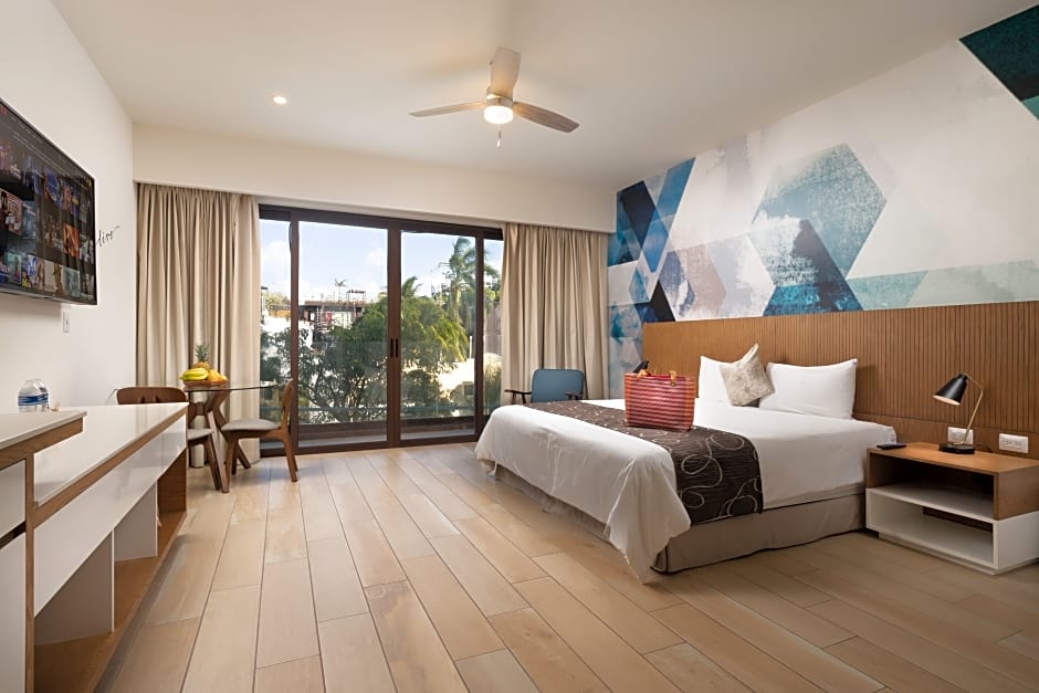 Hotel Lahun Suites Playa del Carmen