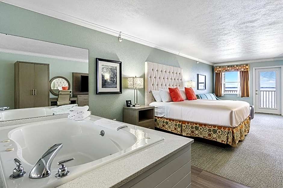 Cherry Tree Inn & Suites