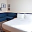 Hampton by Hilton Munich Airport South 