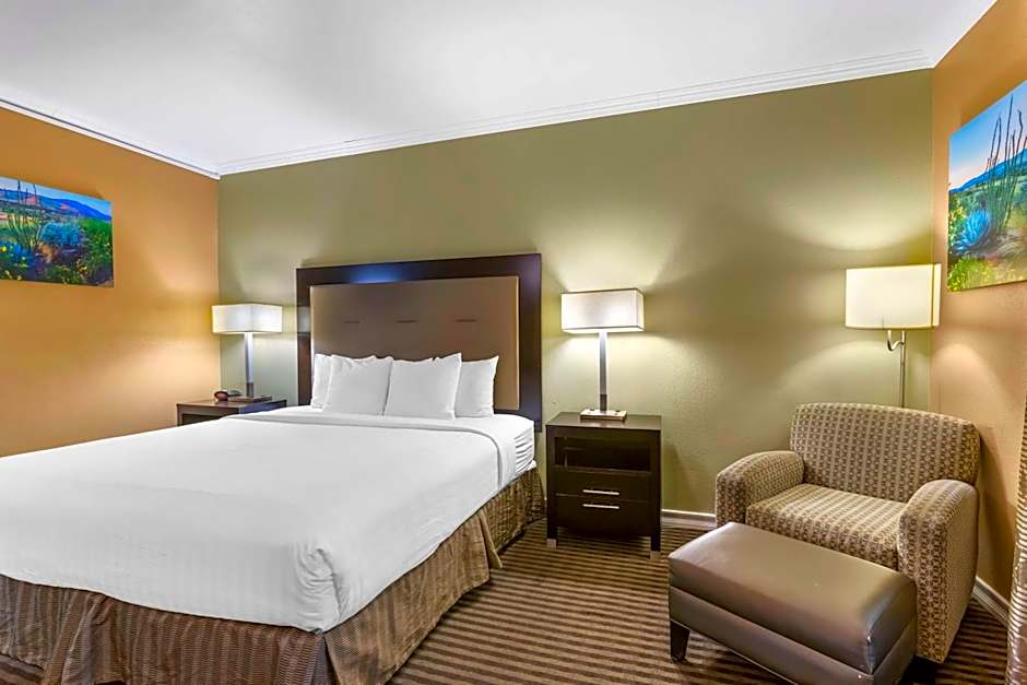 Royal Sun Hotel & Suites