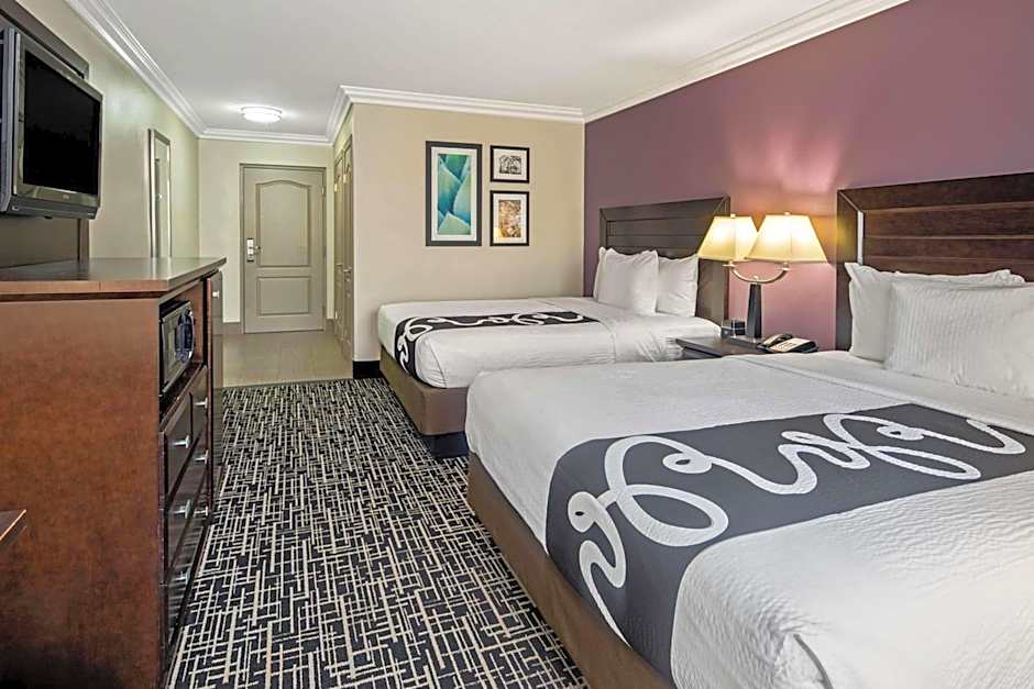 La Quinta Inn & Suites by Wyndham Temecula