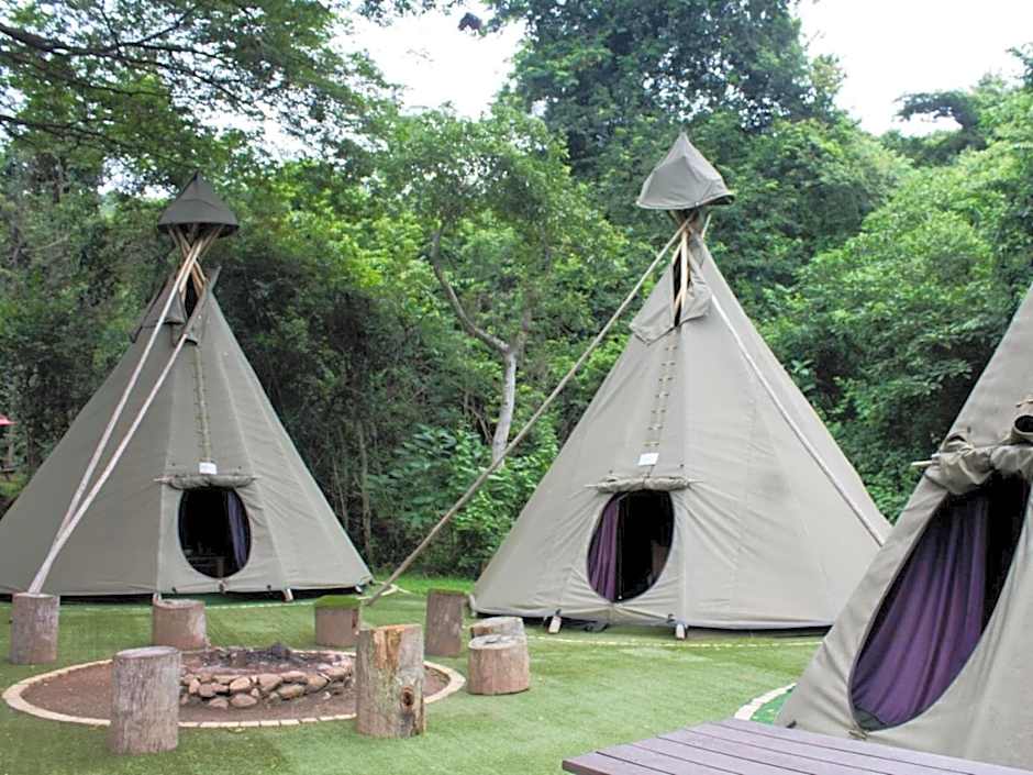 Photo 1 of 3 of Luxury Tent