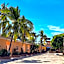 Hotel Oasis