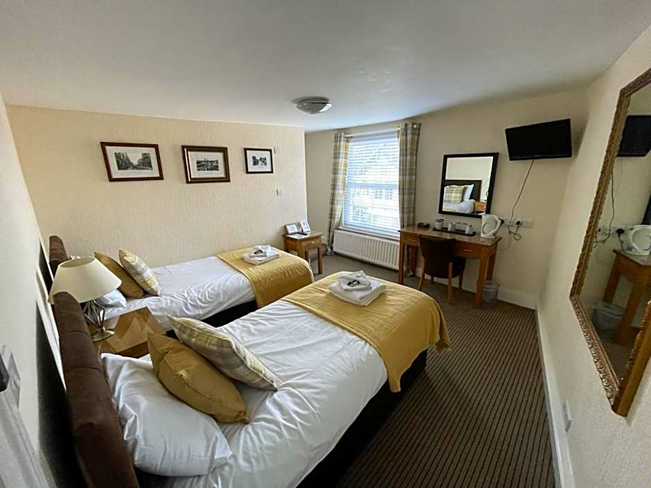 The Windsor Trooper Pub & Inn