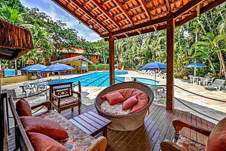 FABULOSO FLAT 225, 2 PISCINAS climatizadas, internet particular 500m Bertioga, Riviera de São Lourenço Flat Duplex inteiro, Adega, cozinha equipada completa serviço de hotelaria, serviço de praia nos finais de semana