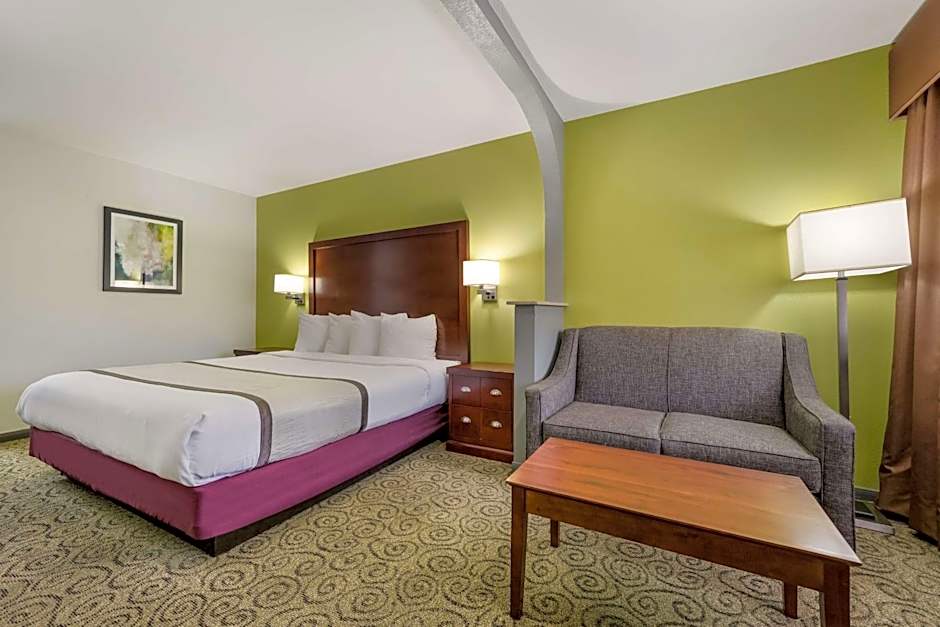 SureStay Hotel by Best Western Deer Park