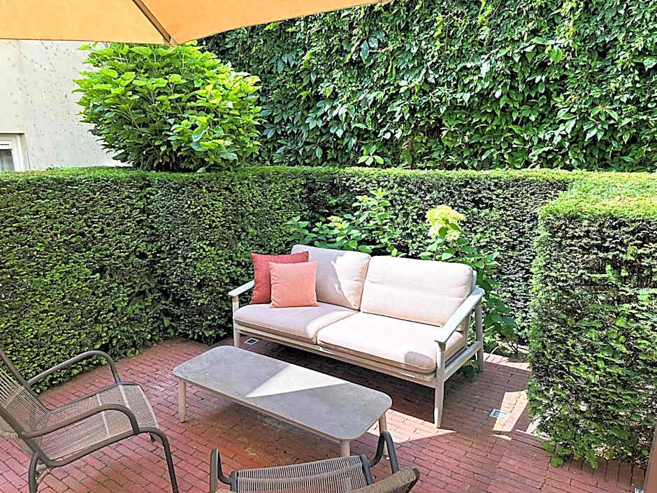 Dukes' Arches Brugge Adults only