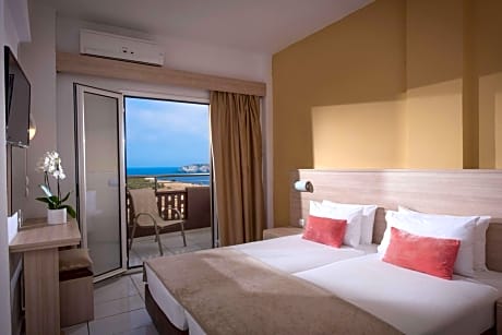 Double Room with Side Sea View or Garden View - Annex 