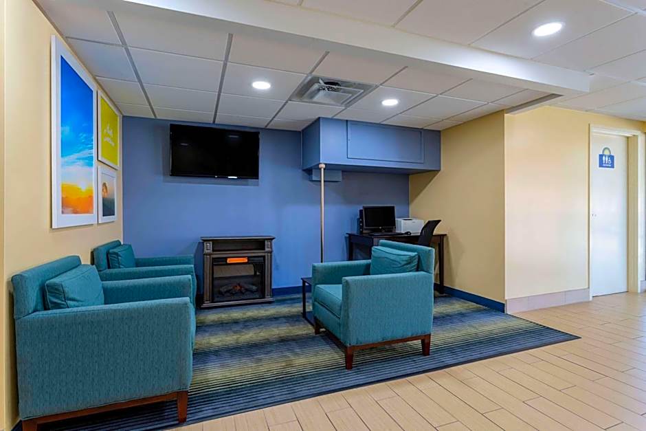 Days Inn by Wyndham Augusta