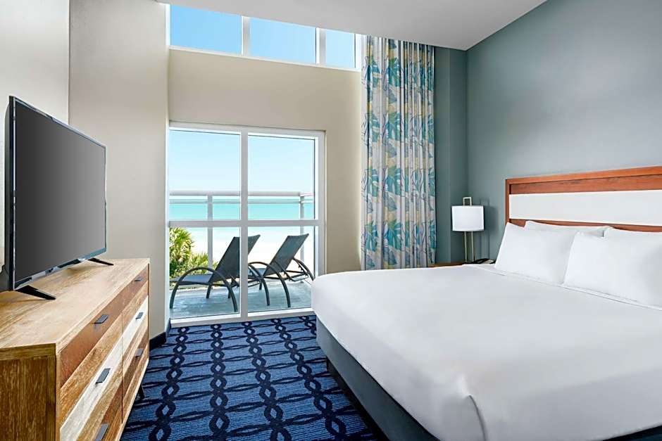 Photo 1 of 6 of 2 Bedroom Suite, Ocean View