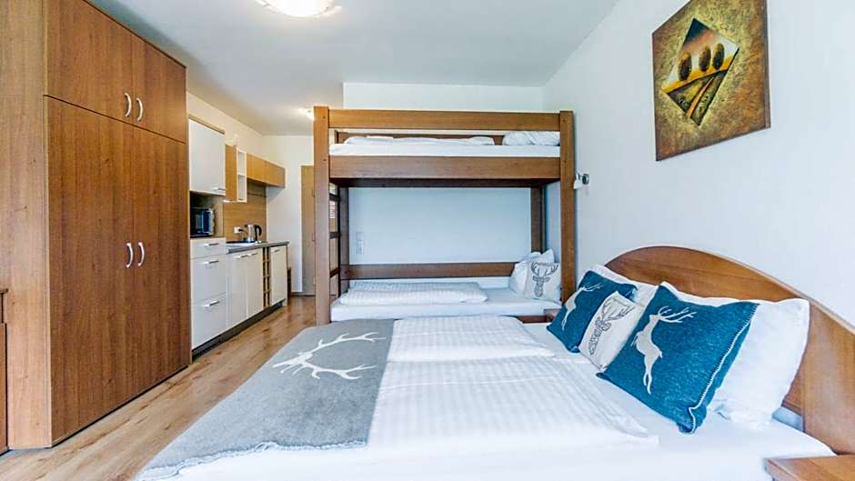 Praga Apartments & Restaurant Zell am See-Kaprun